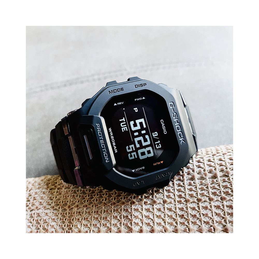 Casio GSHOCK Bluetooth Smart Notification Step Counting Waterproof Sports Watch GBD 200 1 2 9 SM 1A5
