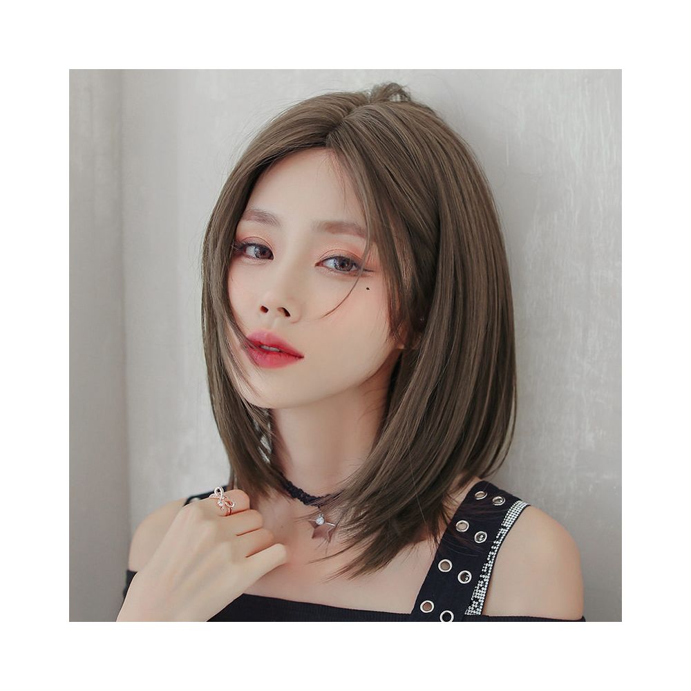 Yiwu Yarna Wig Co Ltd is a manufacturer specializing in wigs for women with medium to long hair face repair short and straight hair image 1
