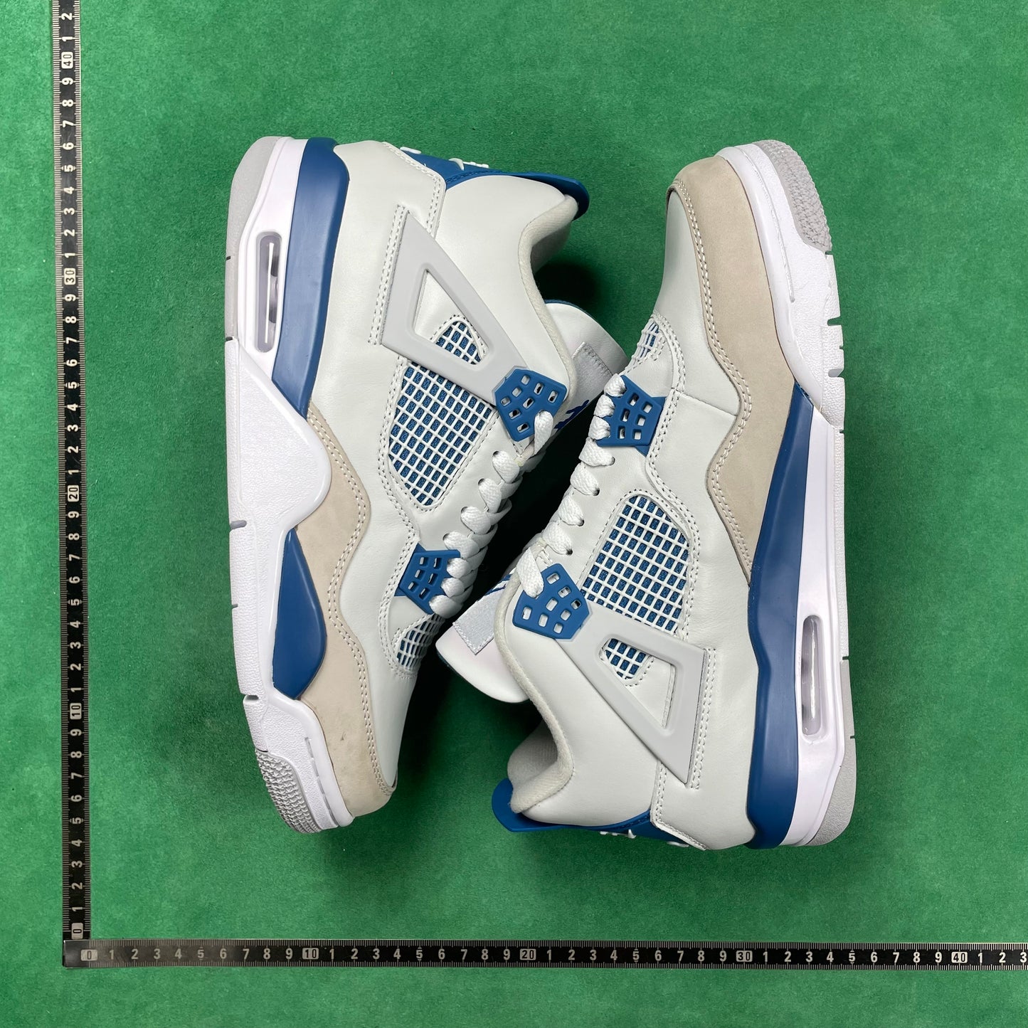 Air Jordan 4 Se