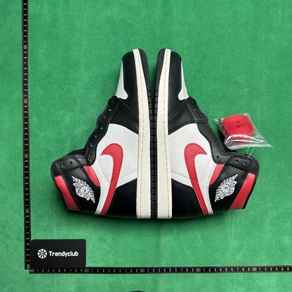 Air Jordan 1
