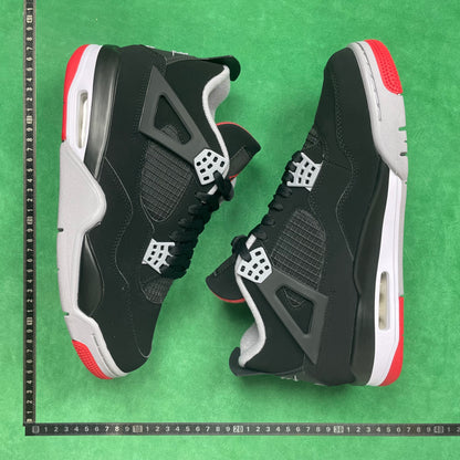 Air Jordan 4 Retro