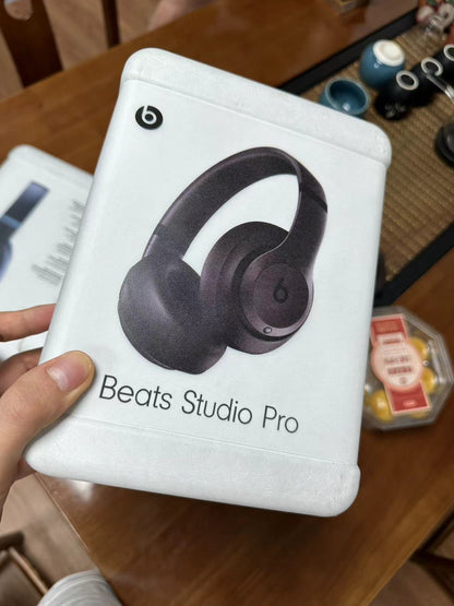 Beats Studio Pro