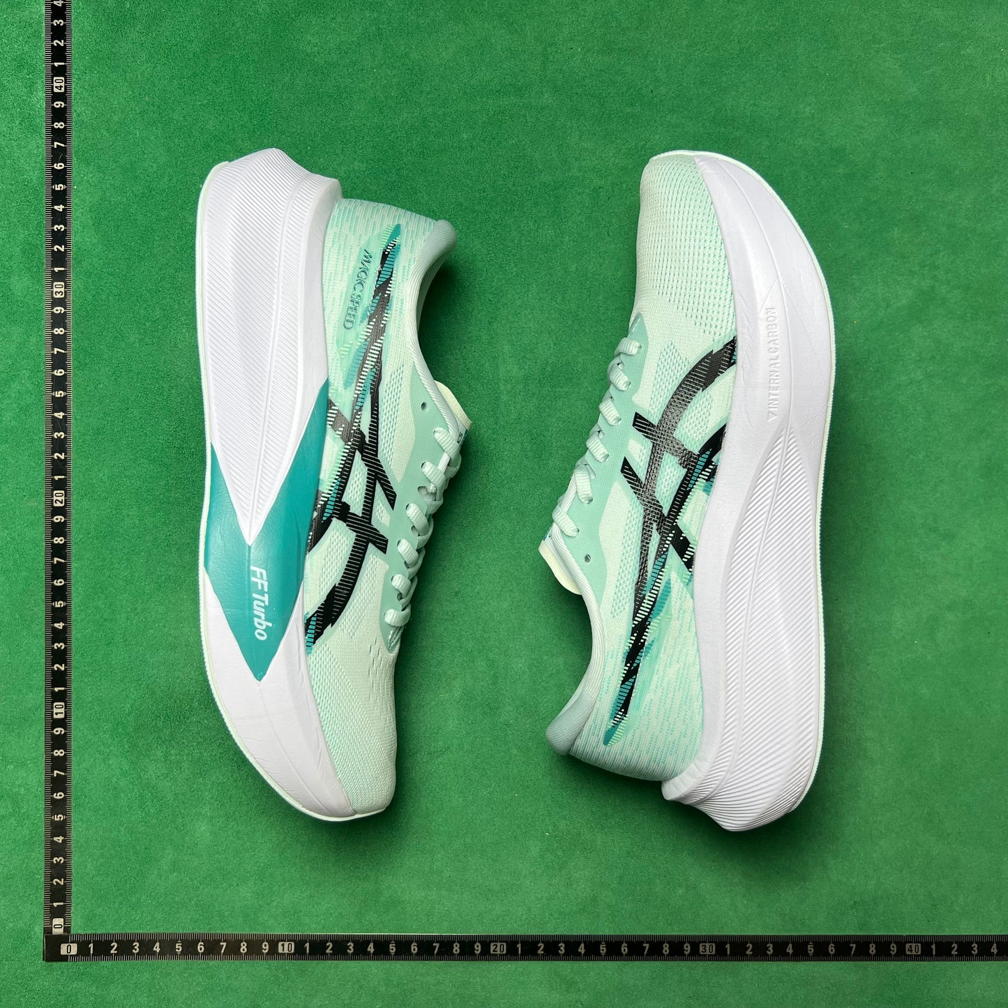 Asics Magic Speed 4