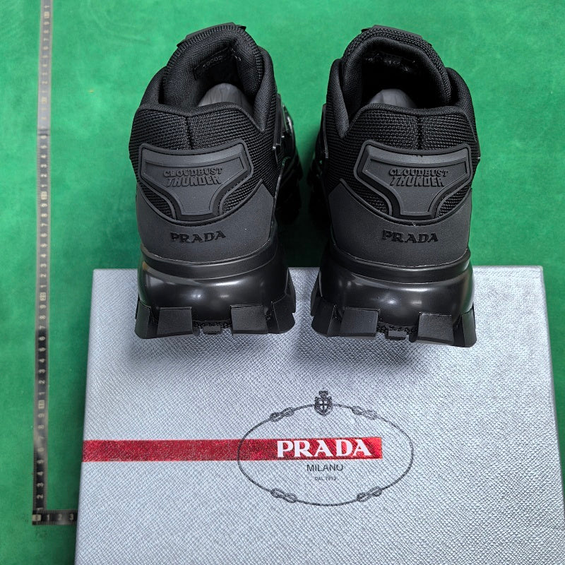 Prada - Cloudburst Thunder