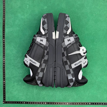 Louis Vuitton  - TT Trainer