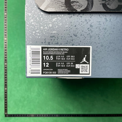 Air Jordan 4 Retro
