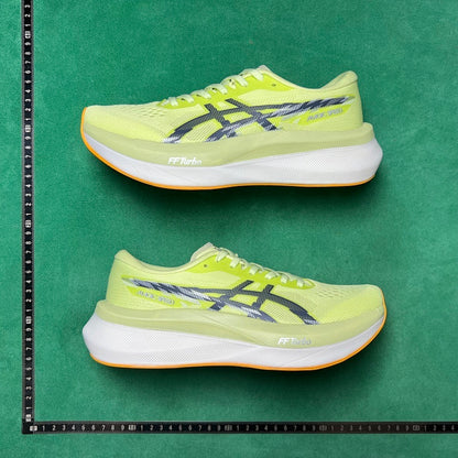 Asics Magic Speed 4