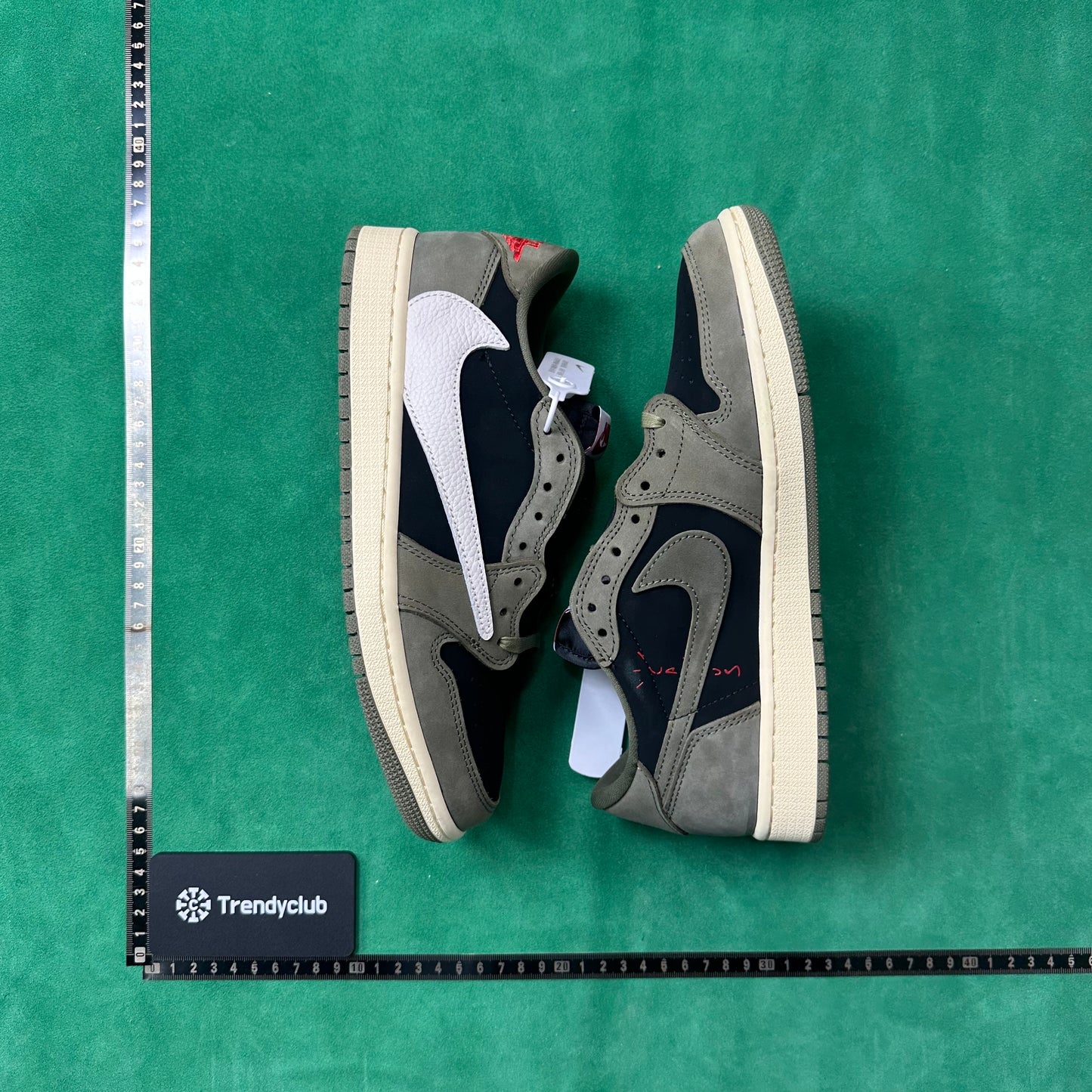 Air Jordan 1