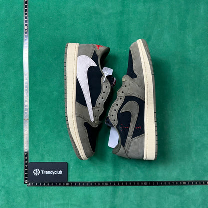 Air Jordan 1