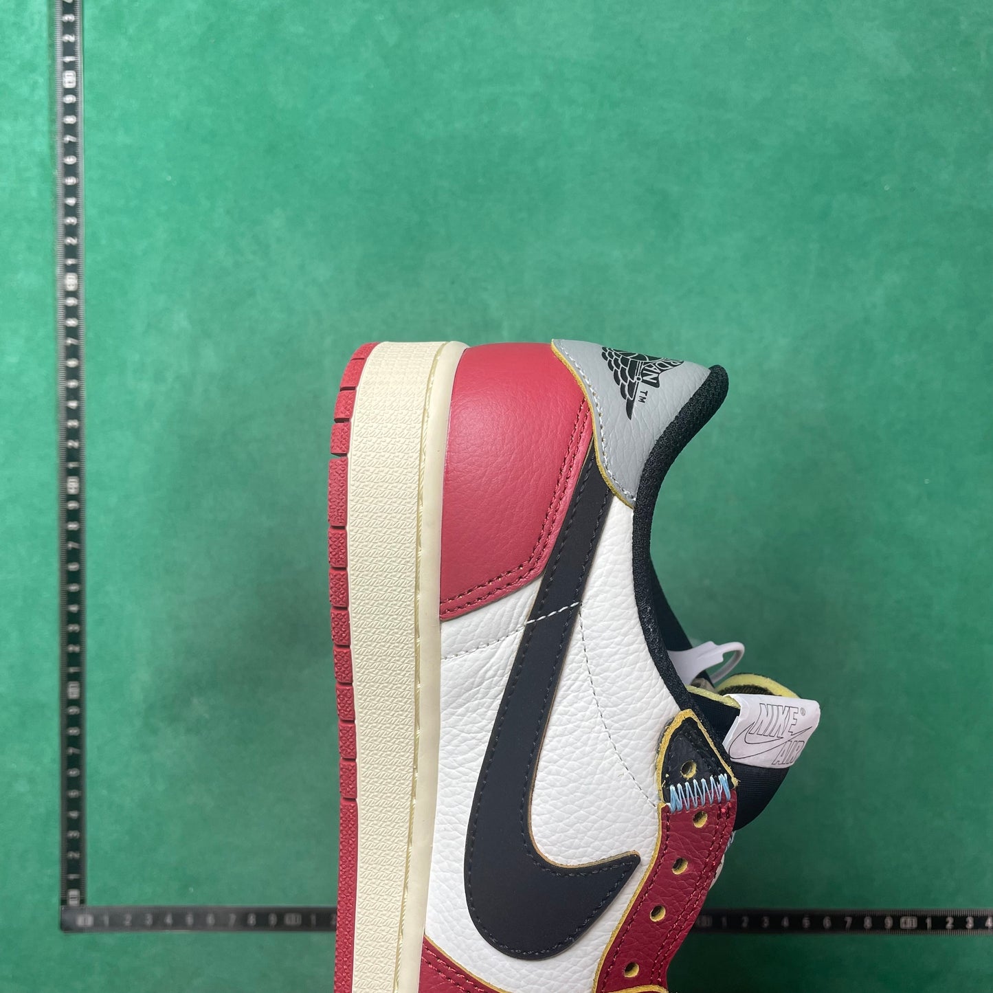 Air Jordan 1