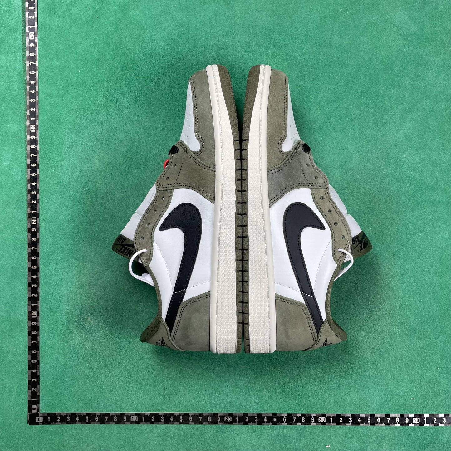 Air Jordan 1