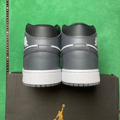 Air Jordan 1