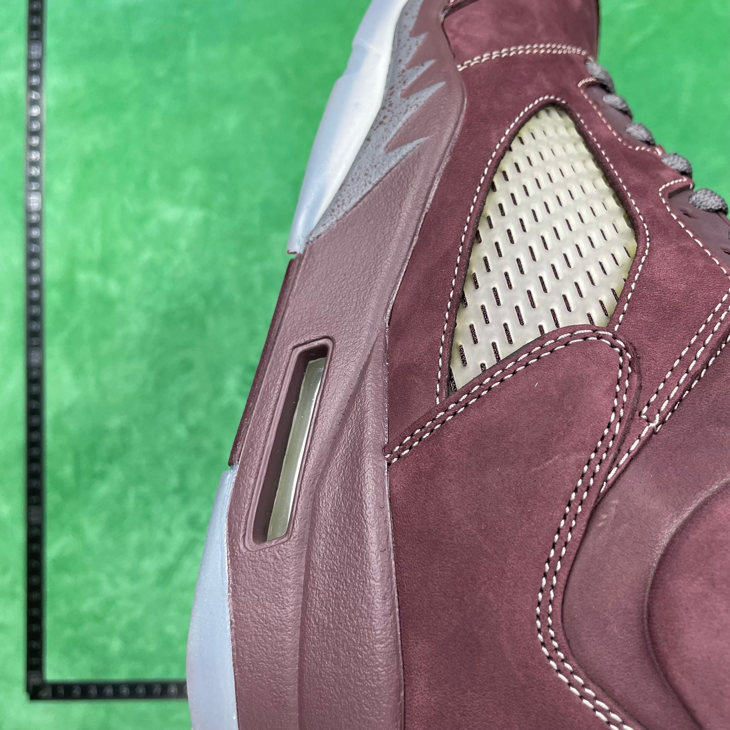Air Jordan 5 Retro SE