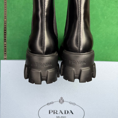 Prada - Monolith A