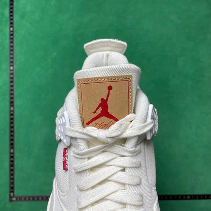Air Jordan 4 Retro