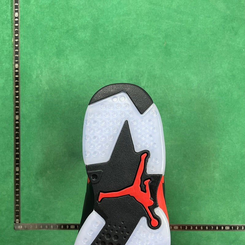 Air Jordan 6 Retro