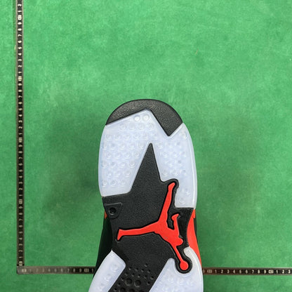 Air Jordan 6 Retro