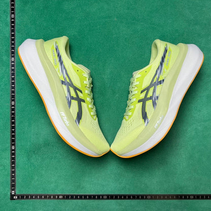 Asics Magic Speed 4