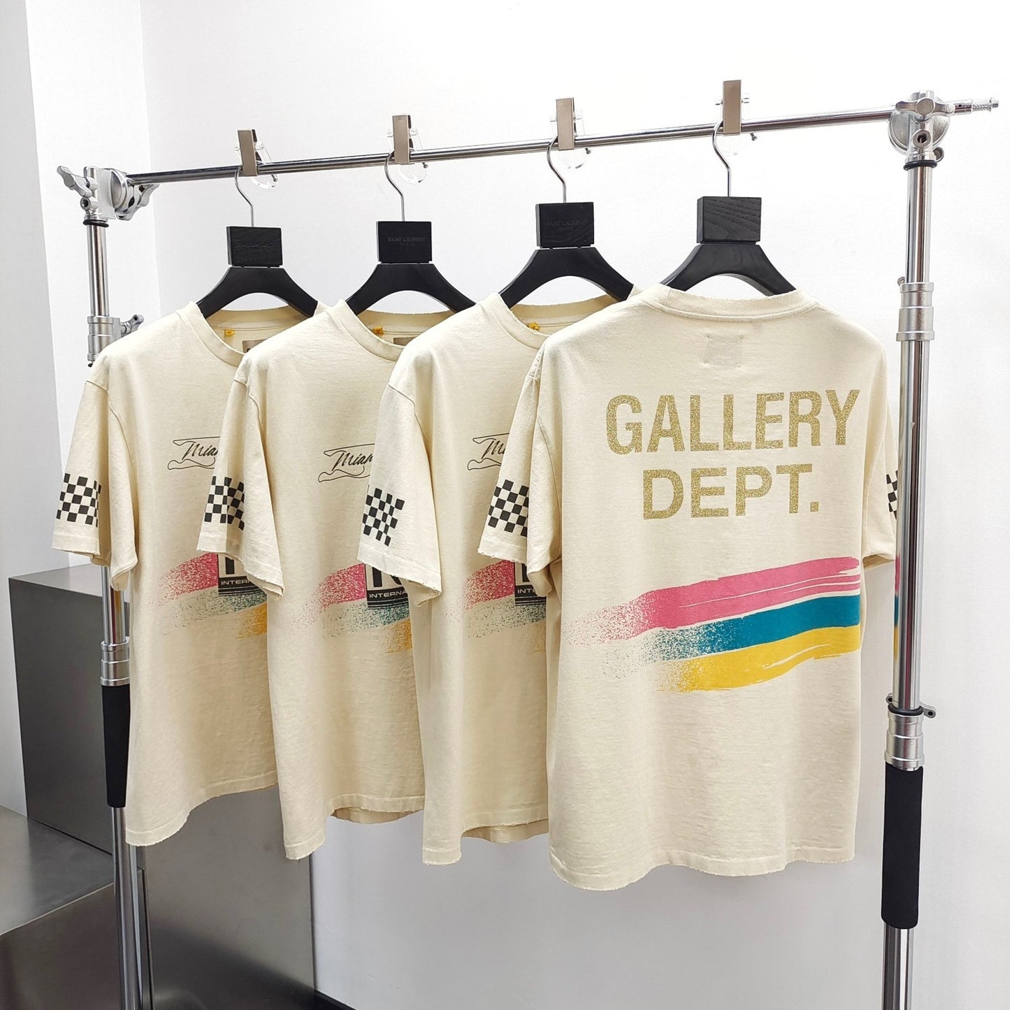 Gallery DEPT.