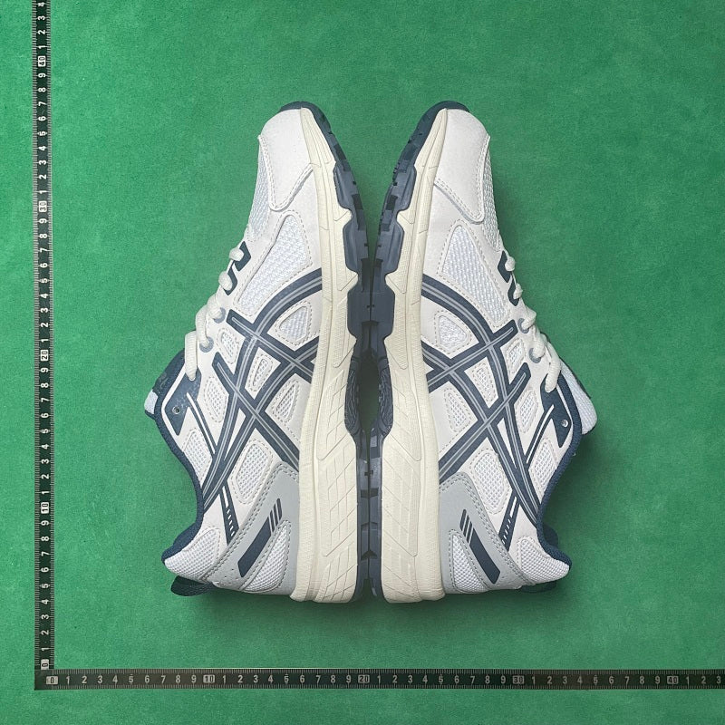 Asics Gel -Venture 6