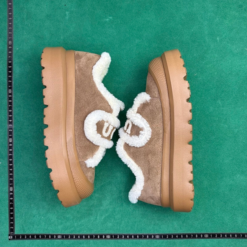UGG