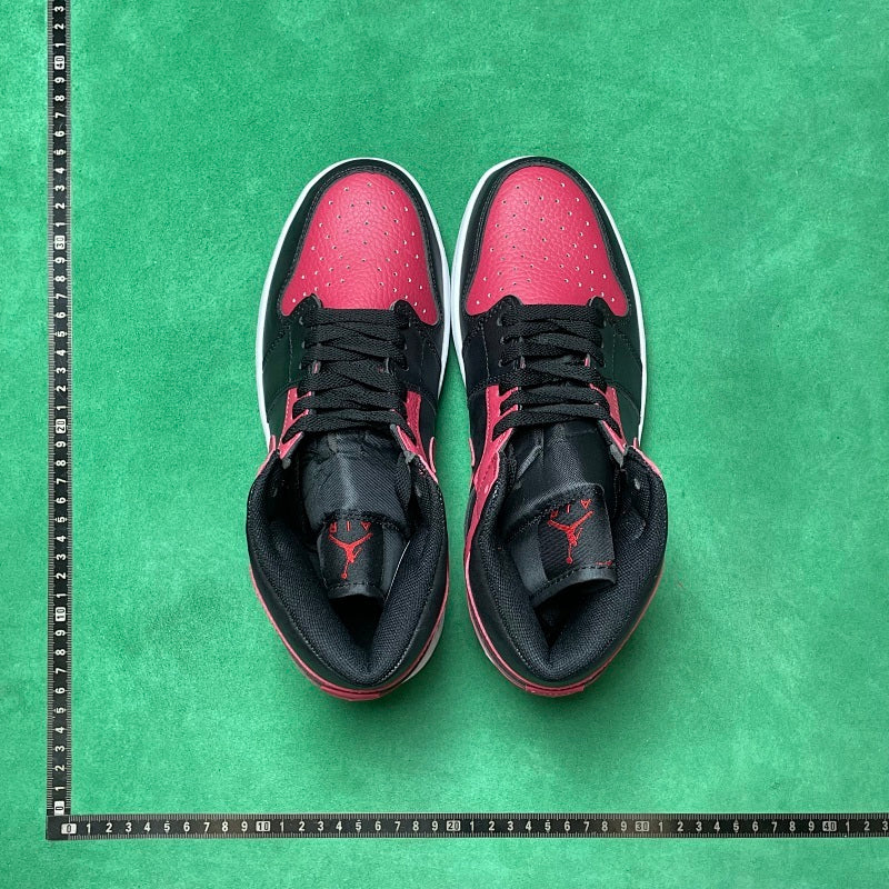 Air Jordan 1