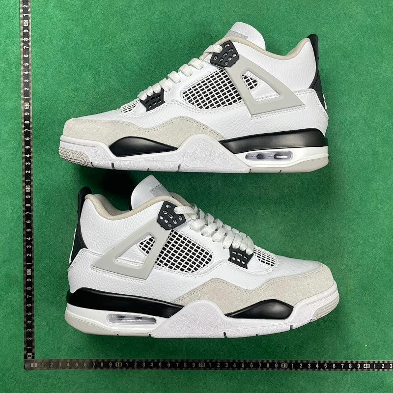 Air Jordan 4 SE