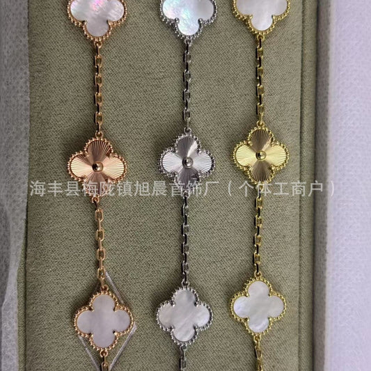 Vanjia V Gold Laser Series Clover Bracelet for Women, Personalized Versatile Fashionable New Jewelry
