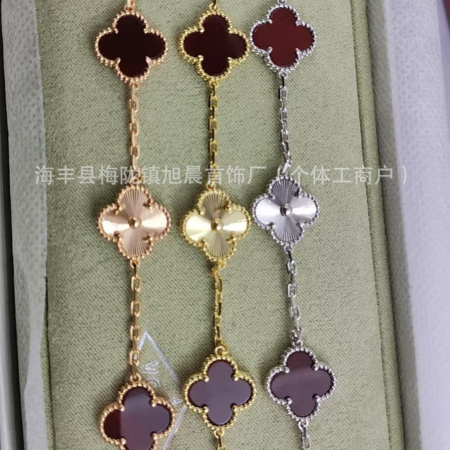 Vanjia V Gold Laser Series Clover Bracelet for Women, Personalized Versatile Fashionable New Jewelry