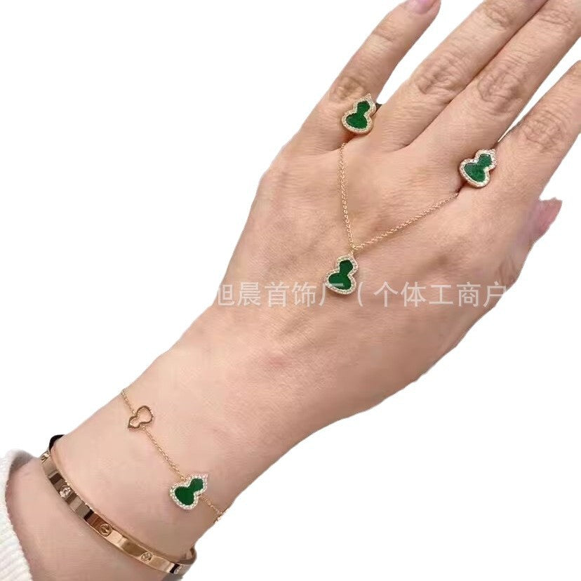Kirin Gourd Bracelet Fashion Plated 18k Rose Gold Red Agate Jewelry Diamond Bracelet Niche Light Luxury Vintage Women