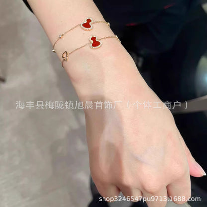 Kirin Gourd Bracelet Fashion Plated 18k Rose Gold Red Agate Jewelry Diamond Bracelet Benmingnian Red Rope Light Luxury