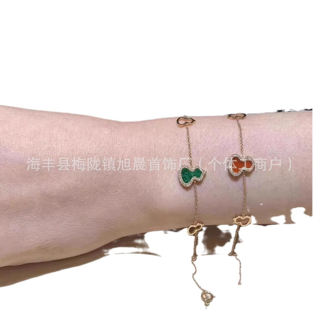 Kirin Gourd Bracelet Fashion Plated 18k Rose Gold Red Agate Jewelry Diamond Bracelet Benmingnian Red Rope Light Luxury