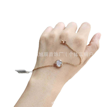 Small six high version V diamond round four-leaf clover four flowers five flowers single flower bracelet fashion OL beautiful V beautiful style