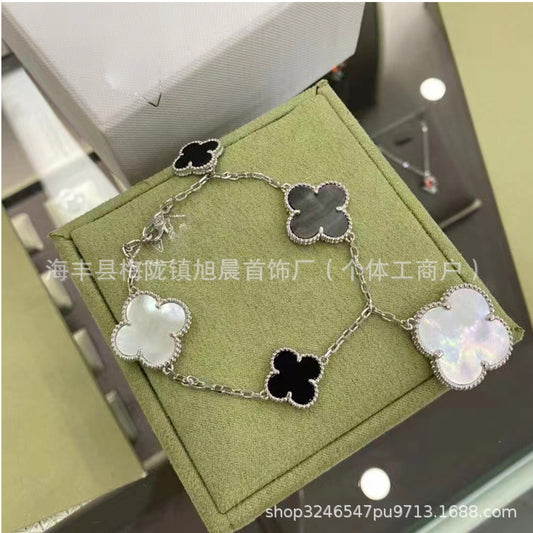 Vanjia Four-Leaf Clover Large and Small Flower Bracelet for Women Ins Thick Plated 18K Rose Gold Red Agate Bracelet Manufacturer Wholesale
