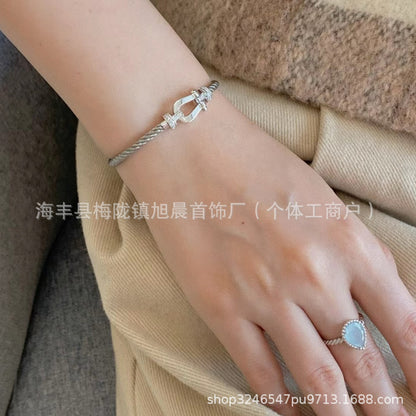 New Trendy Ins Black Samurai Black Couple's Year Horseshoe Buckle Steel Rope Bracelet Bracelet Men's Bracelet