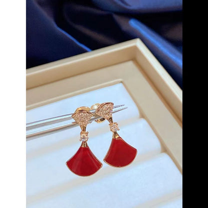 Light Luxury High-end Sense Big Brand Style Natural Shell Fan-shaped Fashion Beautiful Fan-shaped Diamond-encrusted Fashion Wearing Niche Design