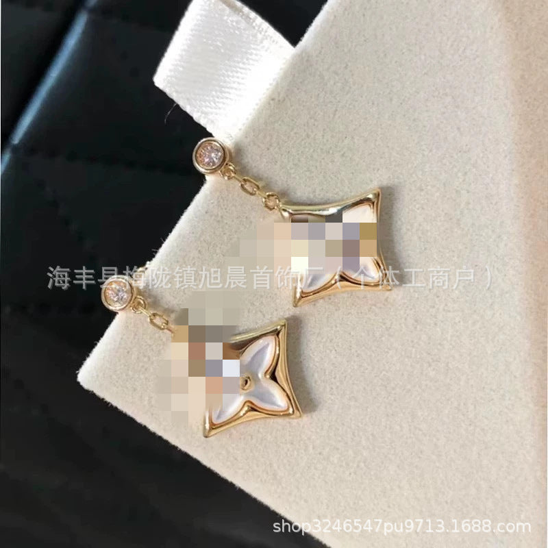 High Version White Mother-Of-Pearl Rhombus Double Flower Earrings for Women Cnc Precision Four-Leaf Clover Rose Gold Manufacturer Wholesale