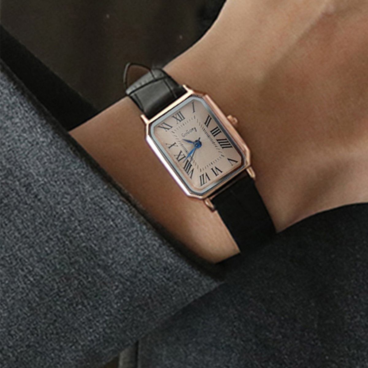 New Style Women's Watch Temperament Retro Roman Blue Needle Scale Design Simple Fashion Square Watch Quartz Watch