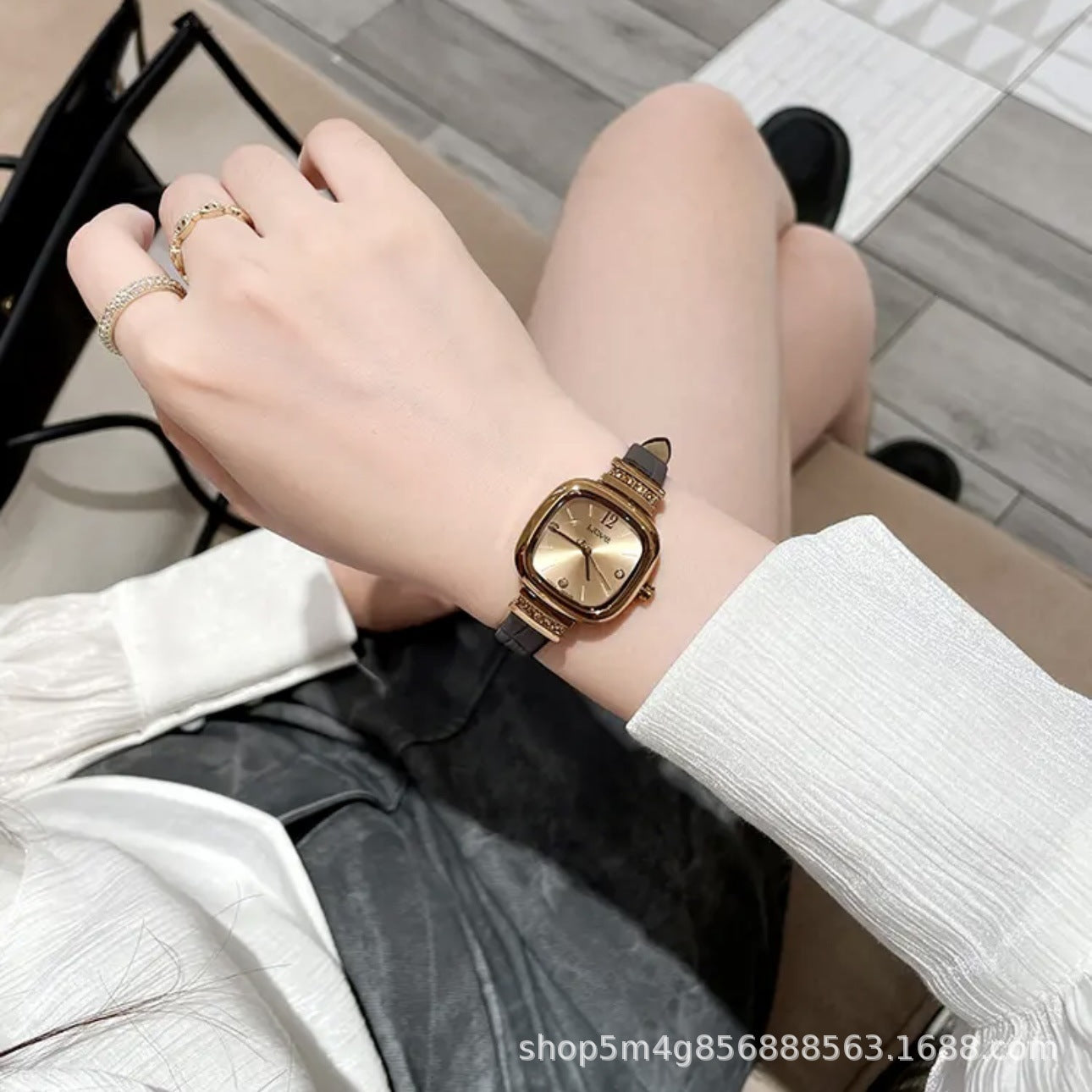 Gezhi Counter Quality Small Sugar Cube Women's Watch Light Luxury Versatile Trendy Fashion Simple Temperament Exquisite Wristwatch