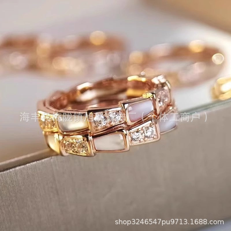18K Gold Snake Bone Ring Stacked Ring Diamond Ring White Fritillaria Rose Gold Platinum Diamond Ring for Men and Women Couple