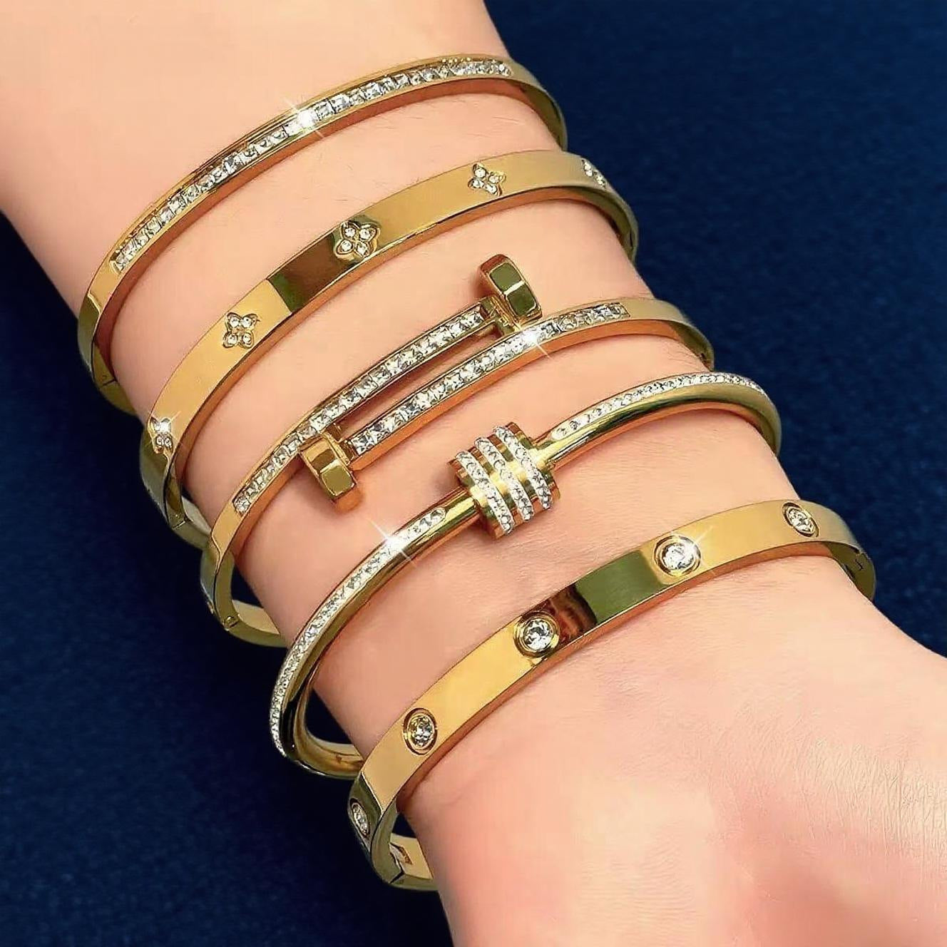 European and American Cross-Border Stainless Steel Bracelet, Titanium Steel Nail Bracelet for Women, Non-Fading, Simple, Versatile, Fashionable and Elegant Bracelet