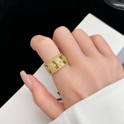 V gold high version thick plated 18K mi gold four-leaf clover kaleidoscope flower petal ring personality ring factory outlet