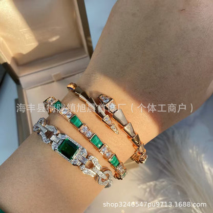 Cross-Border High-End Snake-Shaped Bracelet with Diamonds in Peacock Green, Light Luxury Niche Fine Craftsmanship Bracelet Jewelry for Women, One Piece Dropshipping