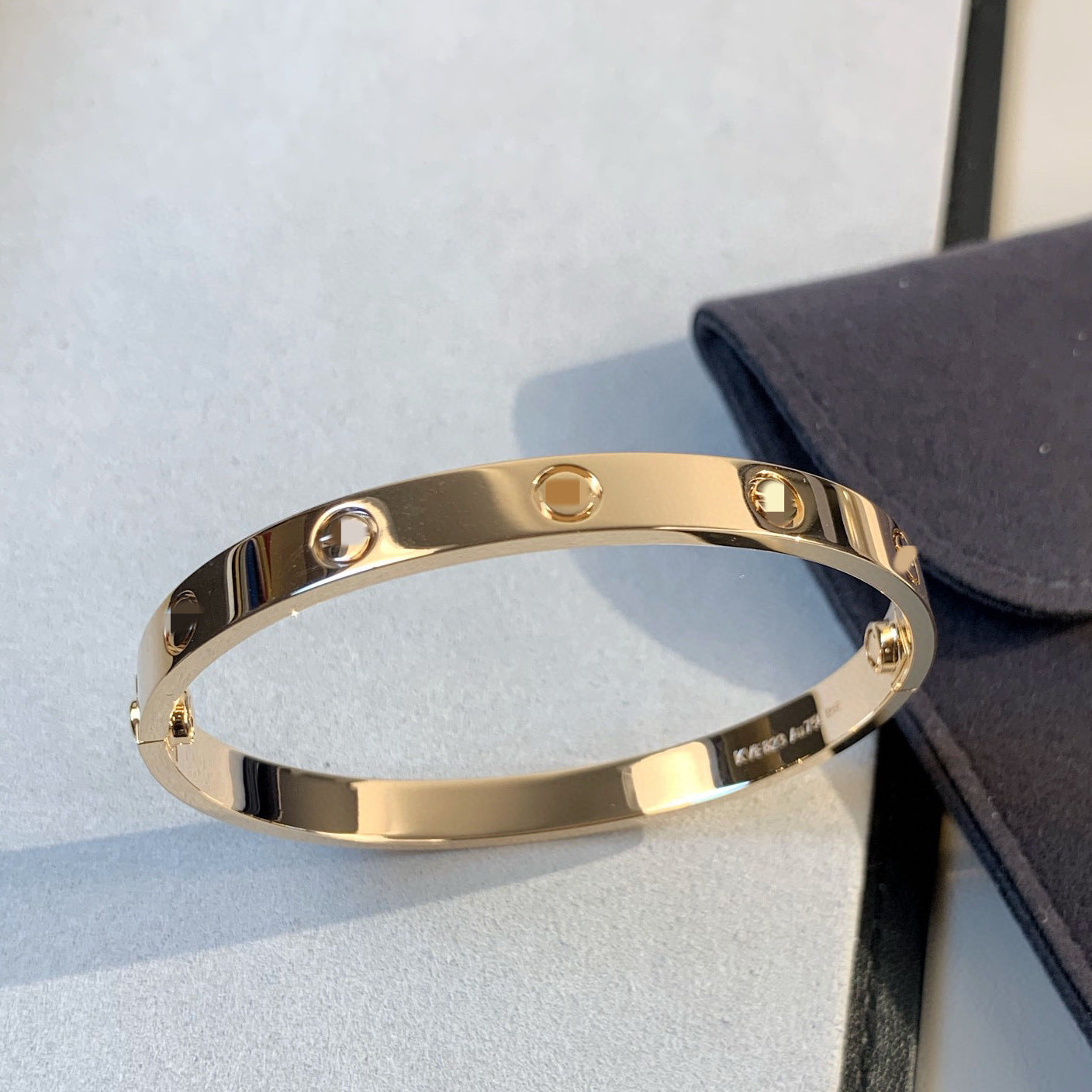 High Version V Gold Classic LOVE Five Generation Couple Bracelet Wide Version Four Diamond Ten Diamond Thick 18K Rose Gold Plating Light Luxury