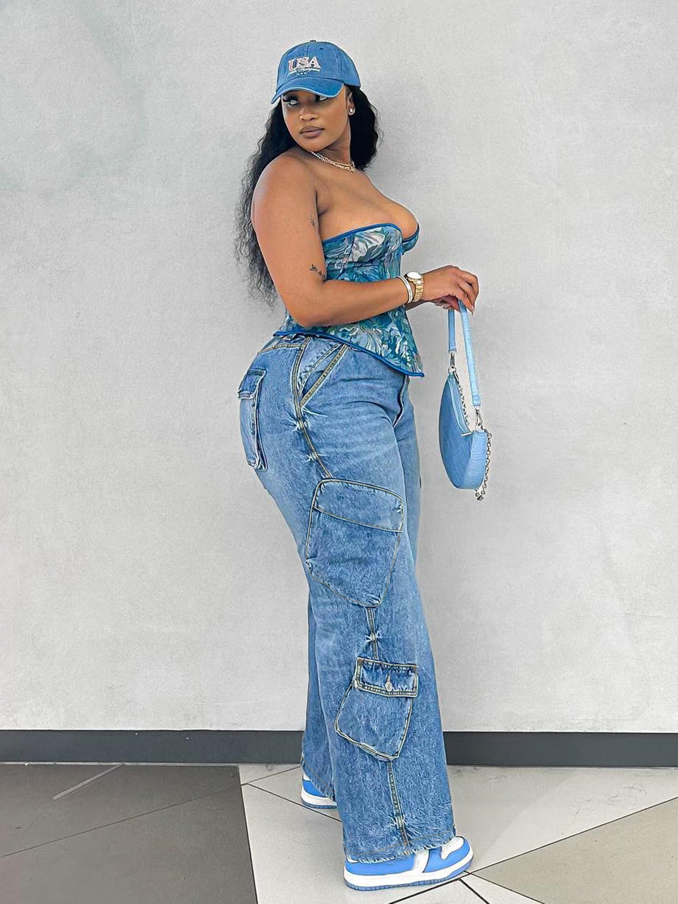 S391396 Foreign Trade European and American New Fashion Women's Casual Fashion Loose Light Blue Multi-Flap Pocket Pants Versatile Jeans