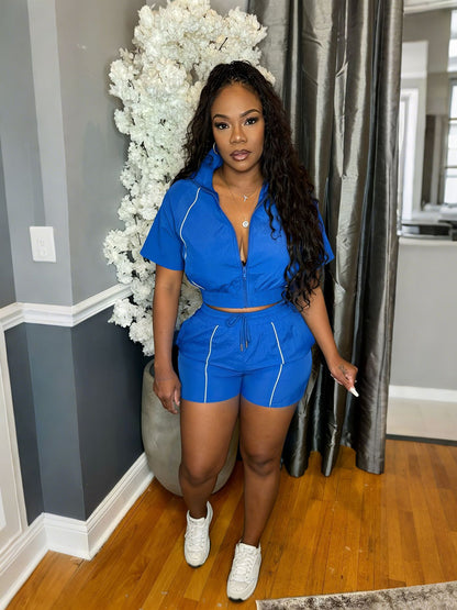 S391521 European and American Fashion Women's Woven Contrast Color Line Top Wide Leg Elastic Buckle Sports Shorts Two-Piece Set