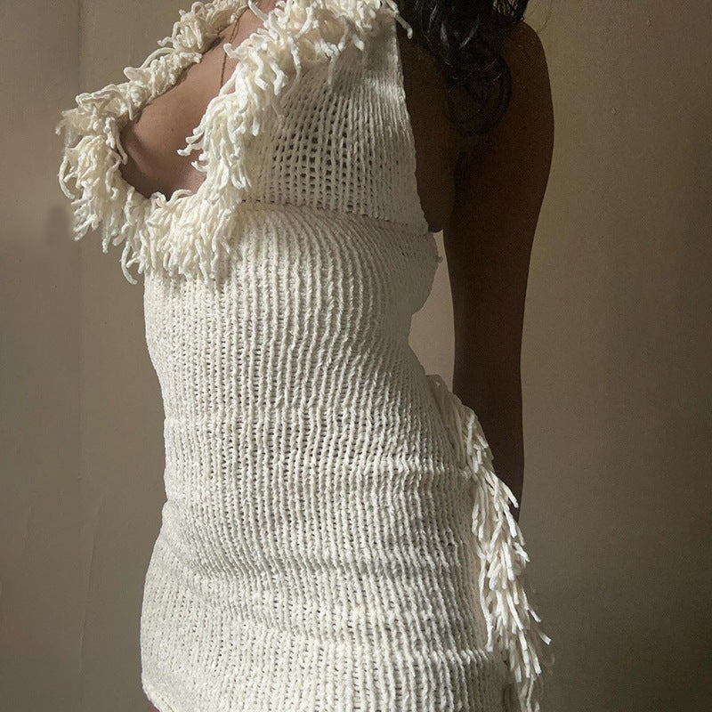 Q24DS633 Europe and the United States cross-border women's autumn and winter tassel deep V neck lace-up backless hip knitted dress