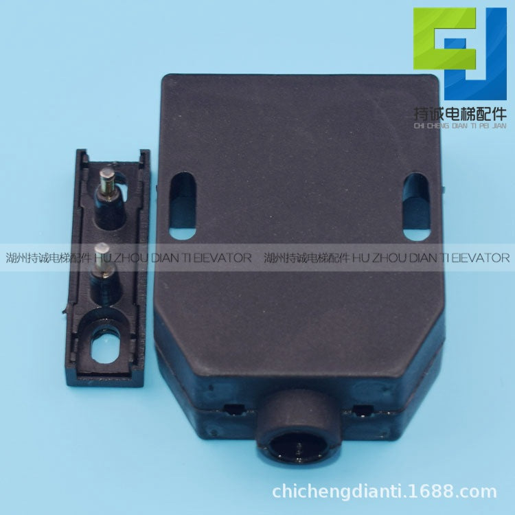 Applicable to Xizi Otis elevator auxiliary door lock contact layer door switch A105D AZ14-1KD MK01-A
