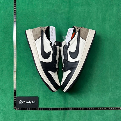 Air Jordan 1