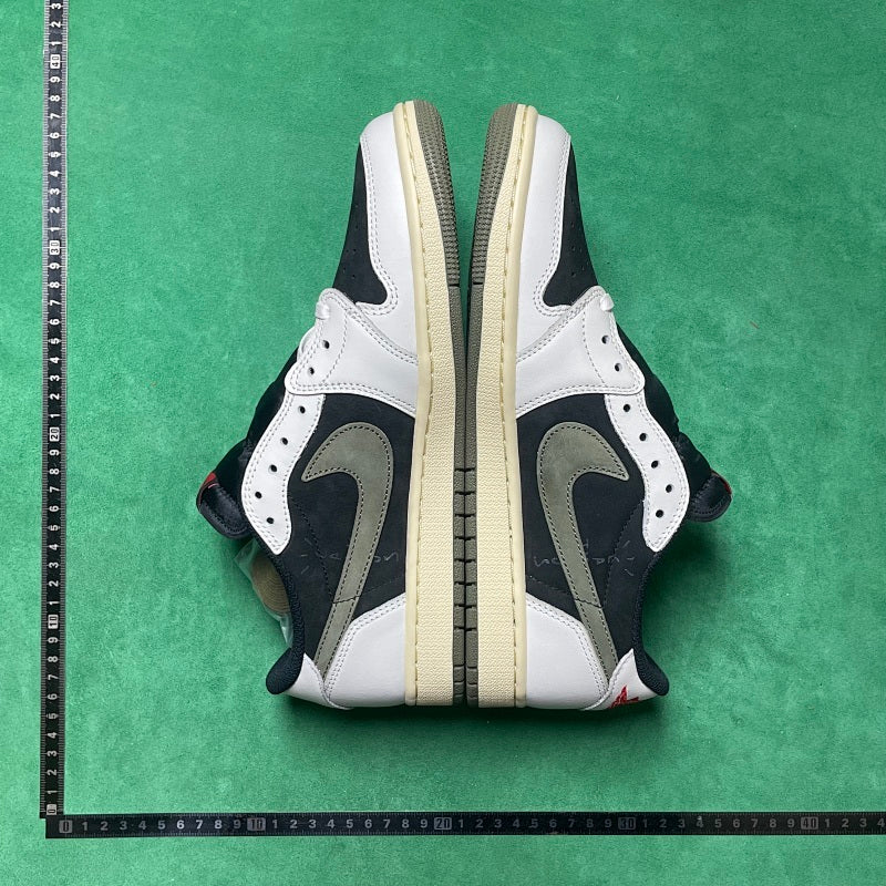 Air Jordan 1
